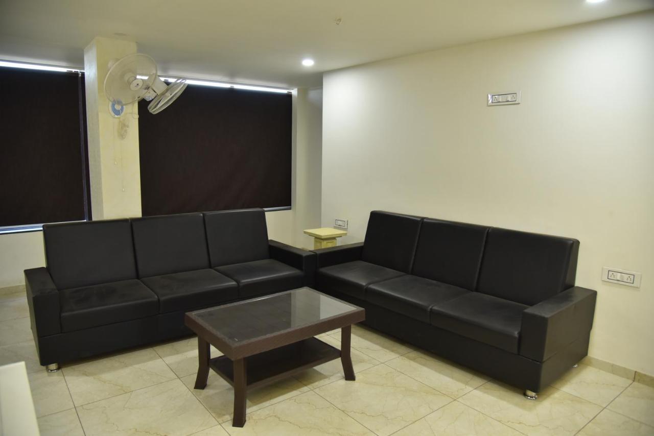 Hotel Savera Inn Morbi Exterior photo