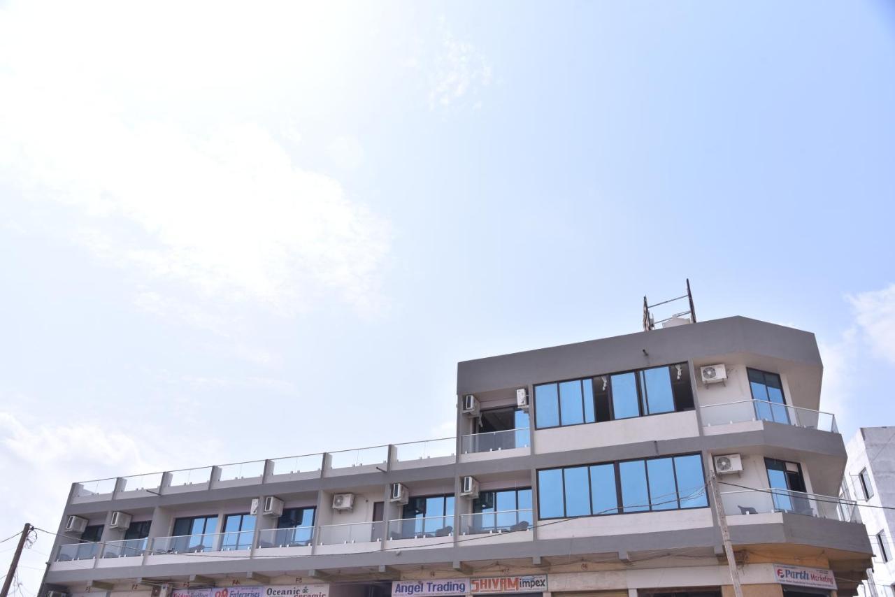 Hotel Savera Inn Morbi Exterior photo