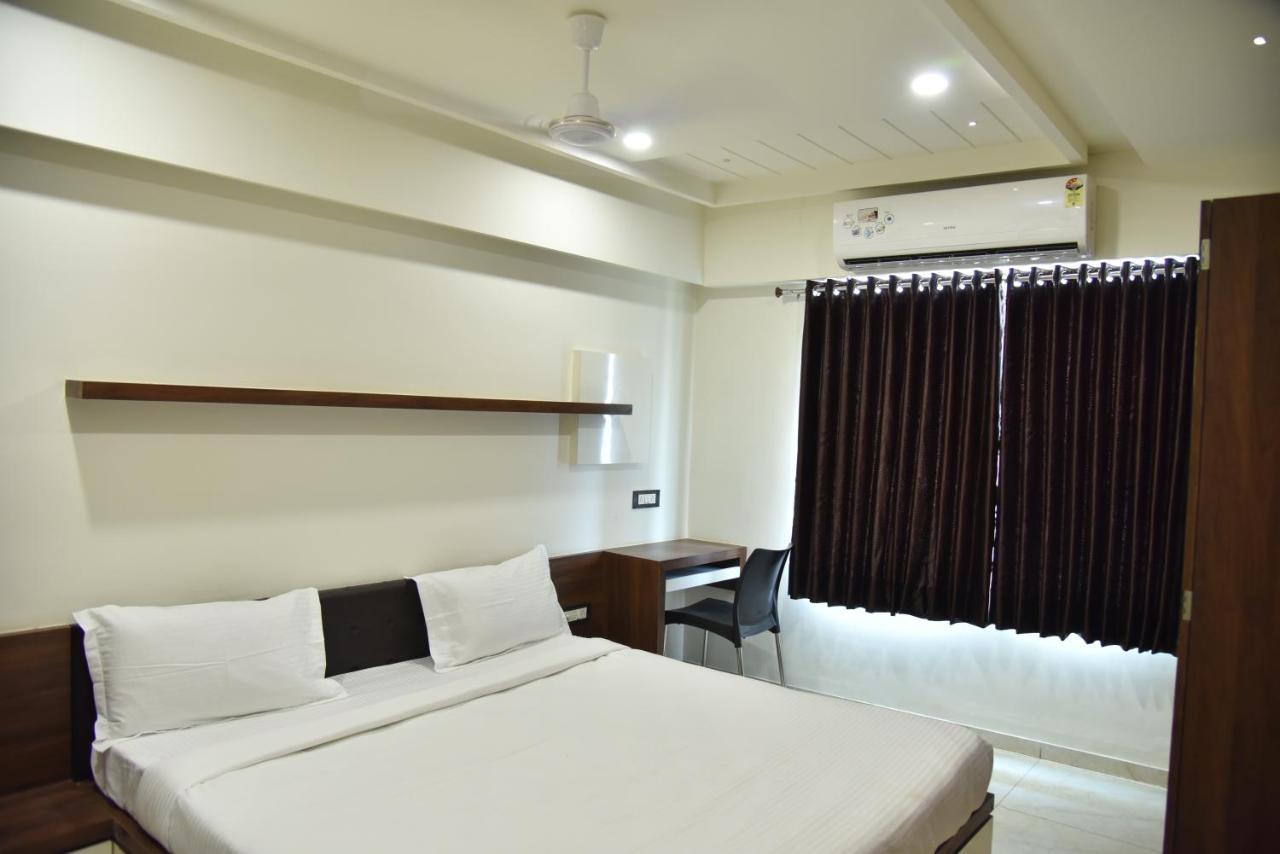 Hotel Savera Inn Morbi Exterior photo